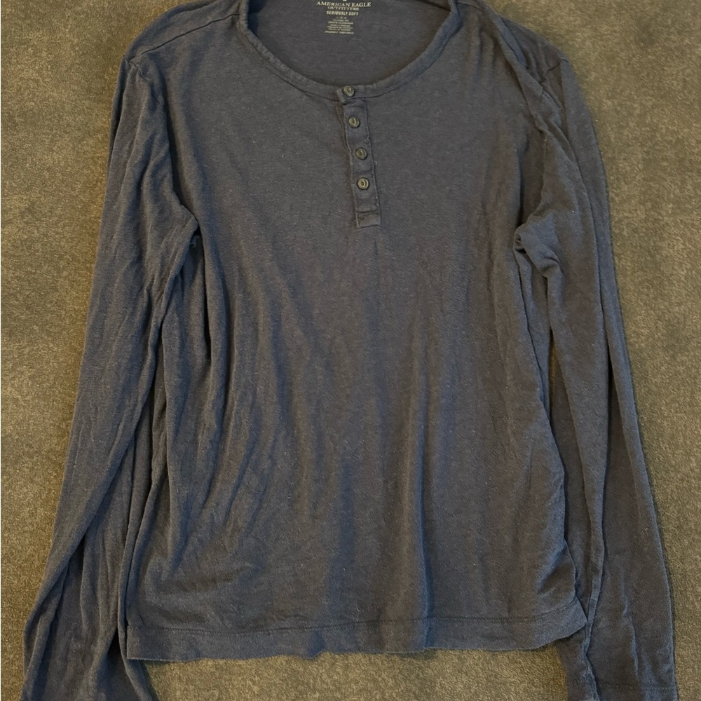American Eagle Outfitters Navy Classic Fit Shirt
